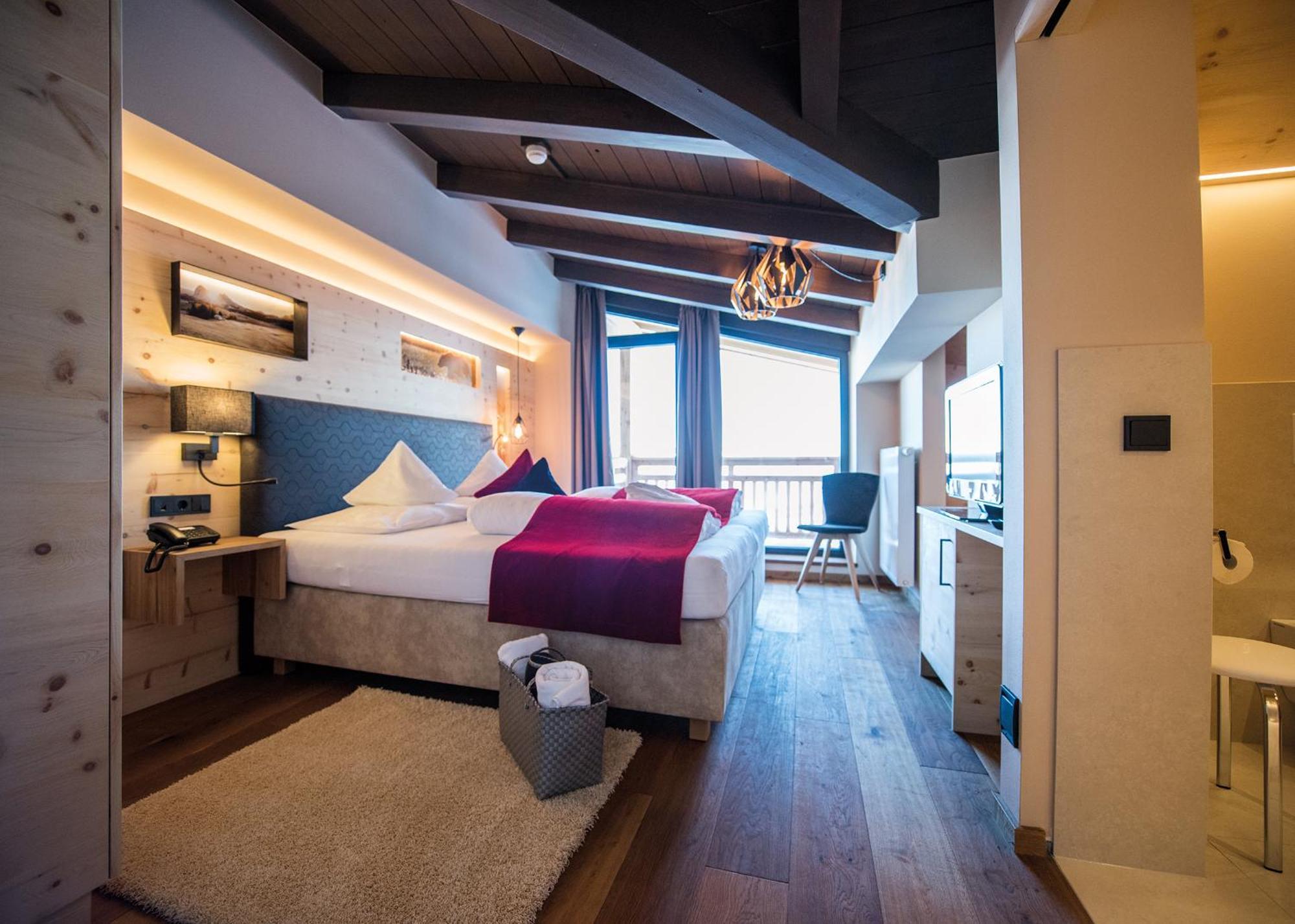 Hotel Goldknopf Alpe Di Siusi Eksteriør bilde