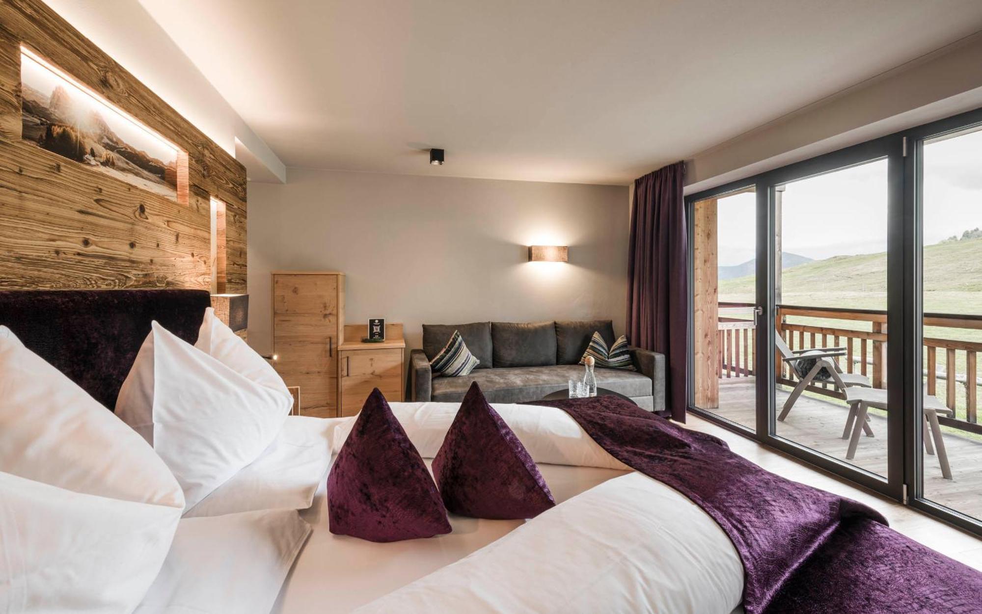 Hotel Goldknopf Alpe Di Siusi Eksteriør bilde