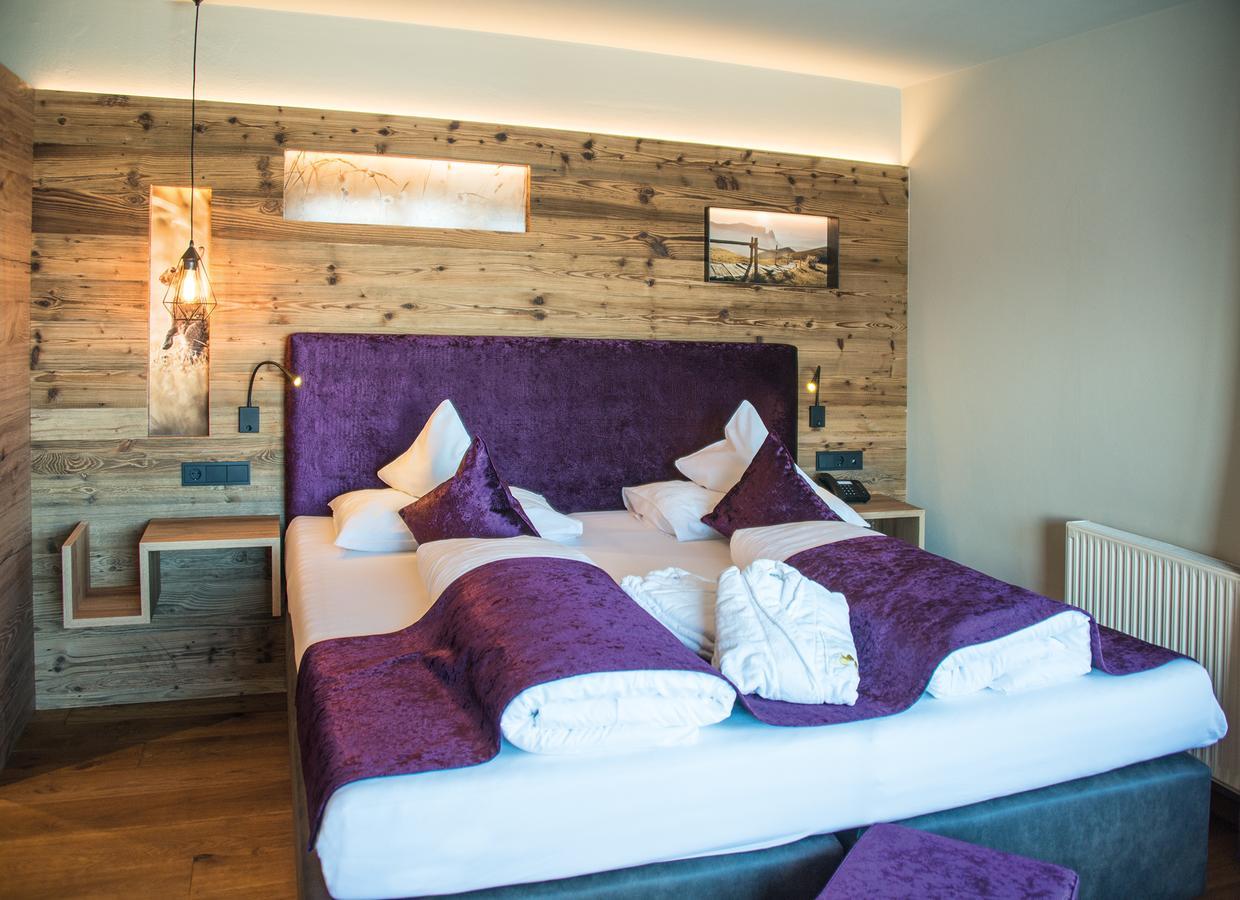 Hotel Goldknopf Alpe Di Siusi Eksteriør bilde
