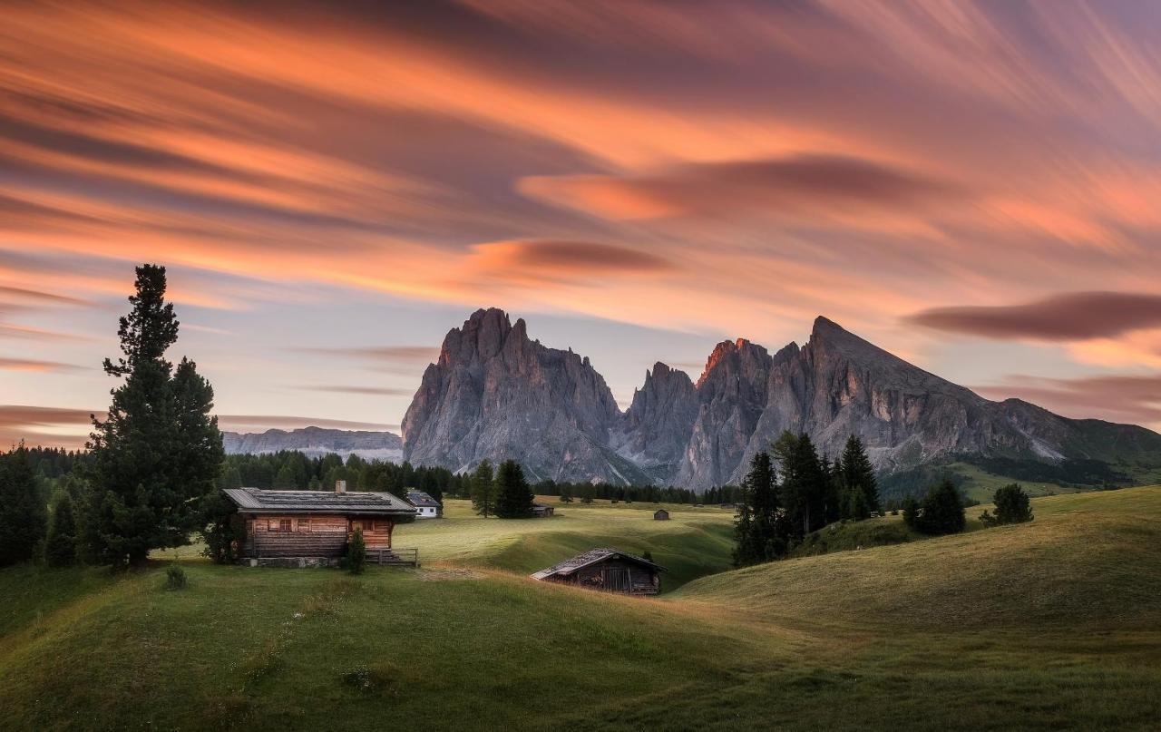 Hotel Goldknopf Alpe Di Siusi Eksteriør bilde